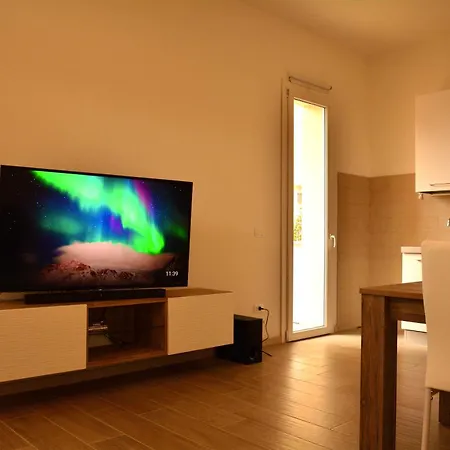 Pinzi's Apartment *