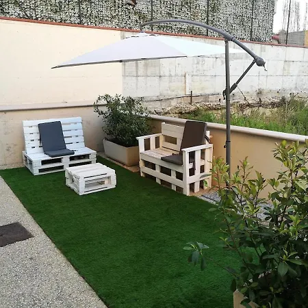 Pinzi's Apartment Limite